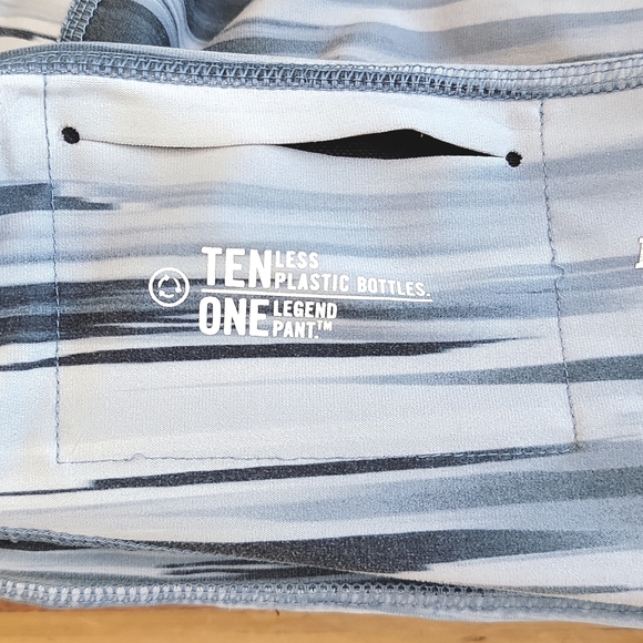 🍃 Nike Dri-Fit leggings M - Picture 8 of 8